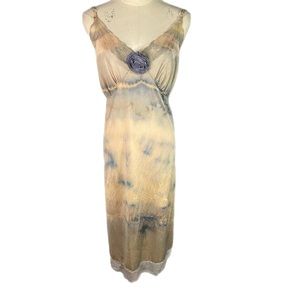 Vintage size 18/20 hand dyed slip